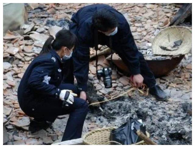 2010年,四川一按摩女打工,引起公安怀疑,逮捕后被判死刑
