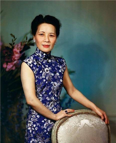 宋霭龄有四个子女,到第三代却只剩一人,这个豪门到底怎么了?