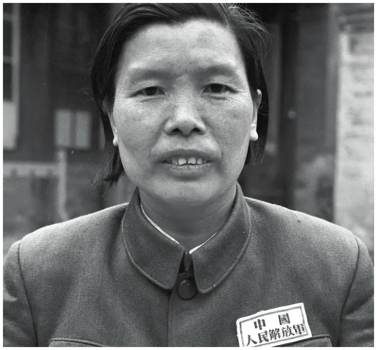 1963年,丑子冈留下三条遗言,大儿子泪洒当场:最后一条我不答应