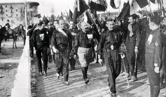 墨索里尼_意大利_黑衫军