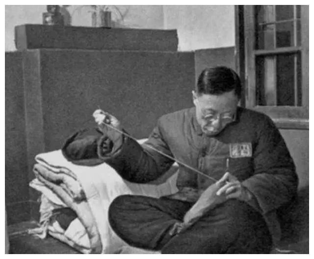 婚后的他堪称丈夫楷模_爱新觉罗·溥仪_李淑贤_生活