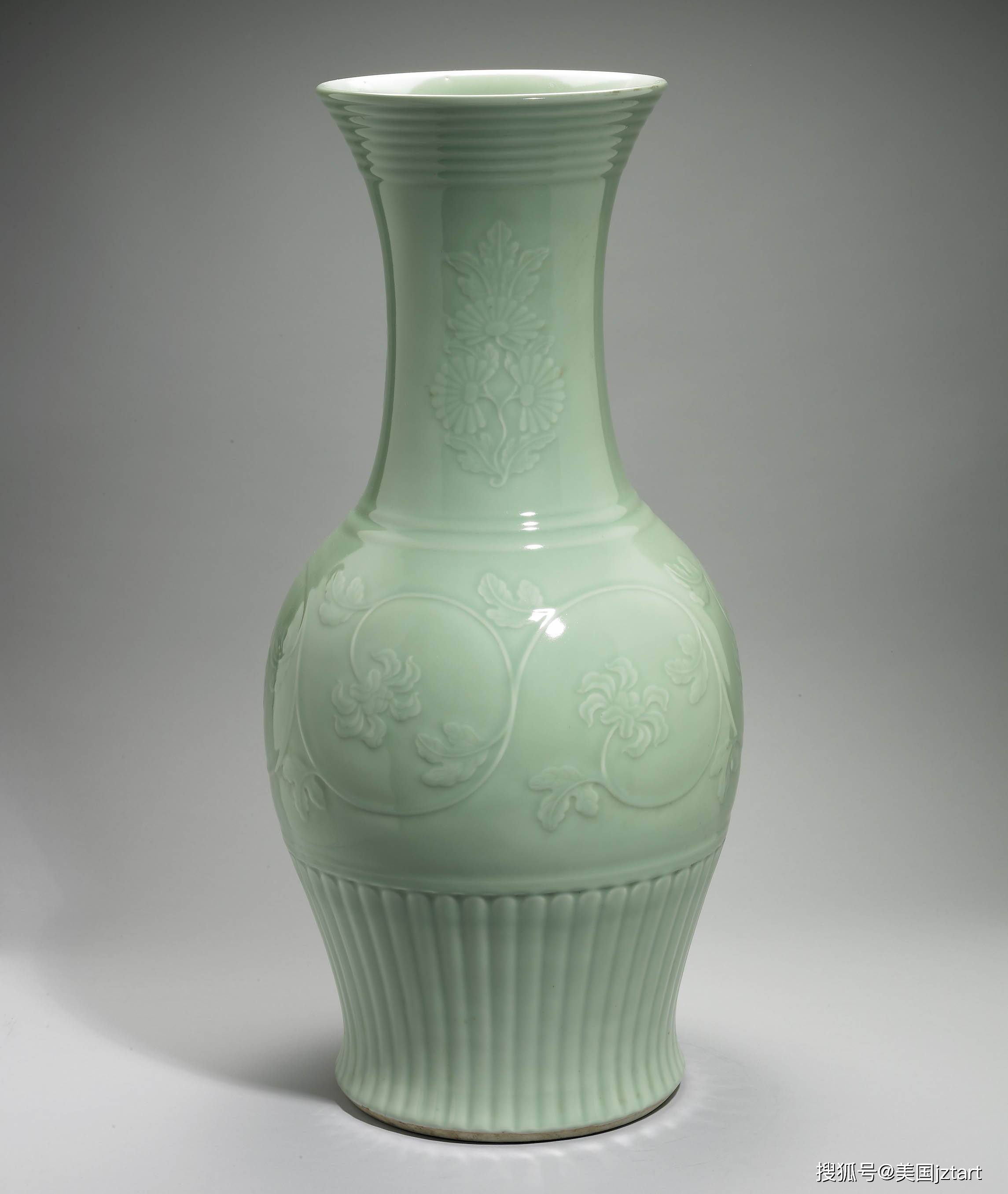 清雍正青瓷凤尾瓶_搜狐网