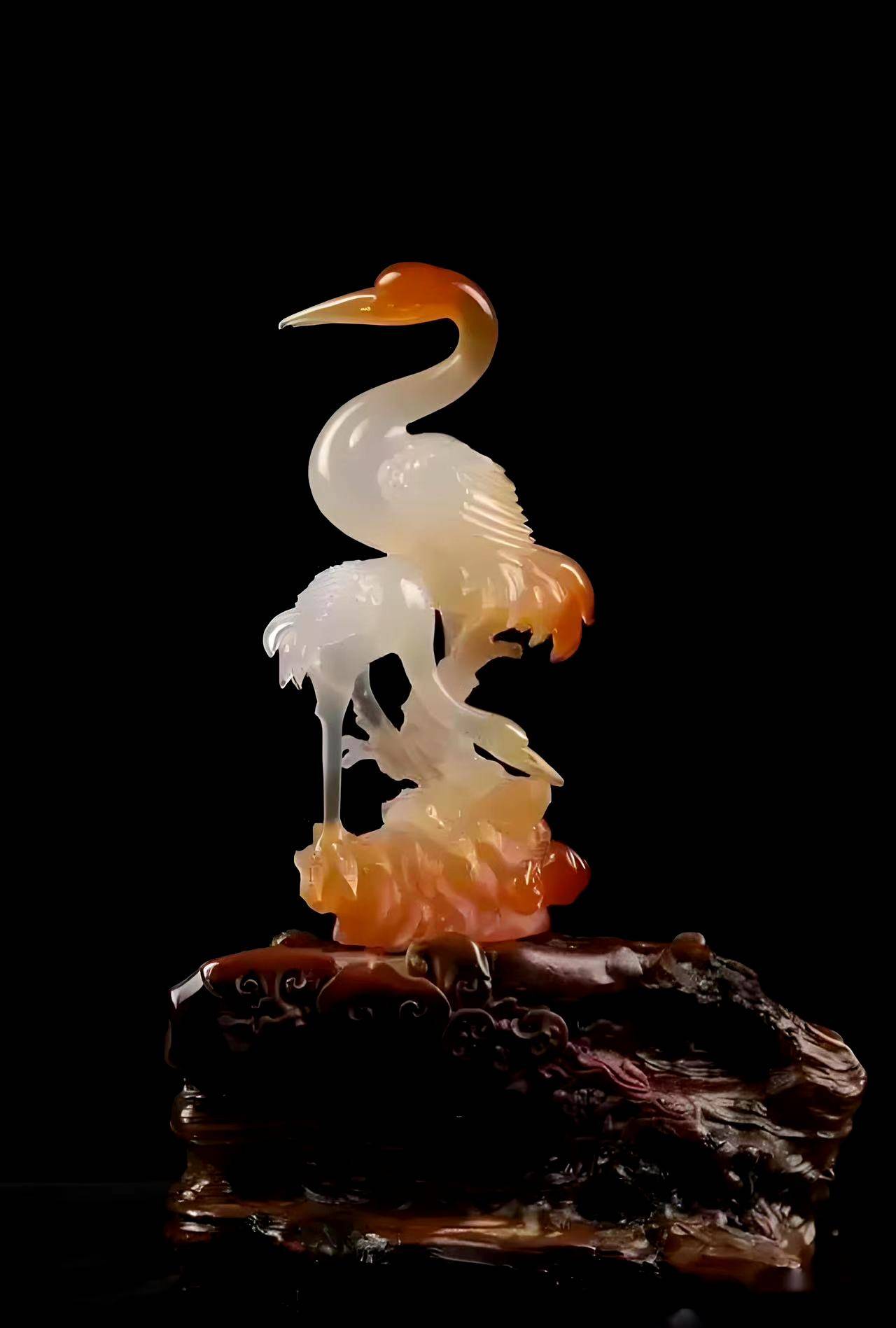 庞涵——高级珠宝鉴定师