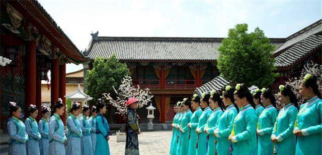 原创大清宫女选秀进宫,都要经过层层筛选,但具体流程都要做什么?