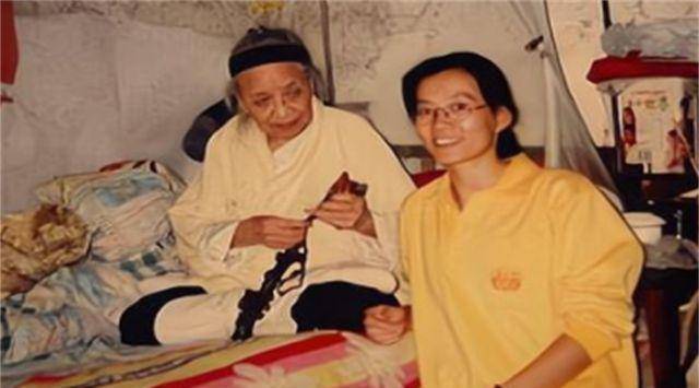 活了118岁,百岁之后头发变黑,长出新牙,女道长李诚玉做了什么