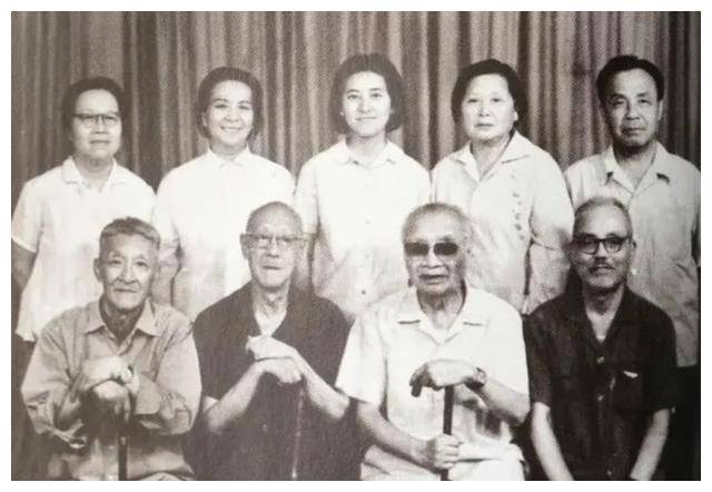 "近代最美夫妻"张伯驹和潘素:向国家捐千亿国宝,晚年平凡度日