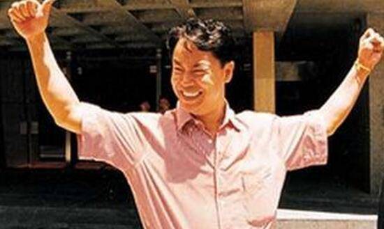 香港三大贼王,他拿ak47打劫,他绑架李泽钜,而他应该2029年出狱