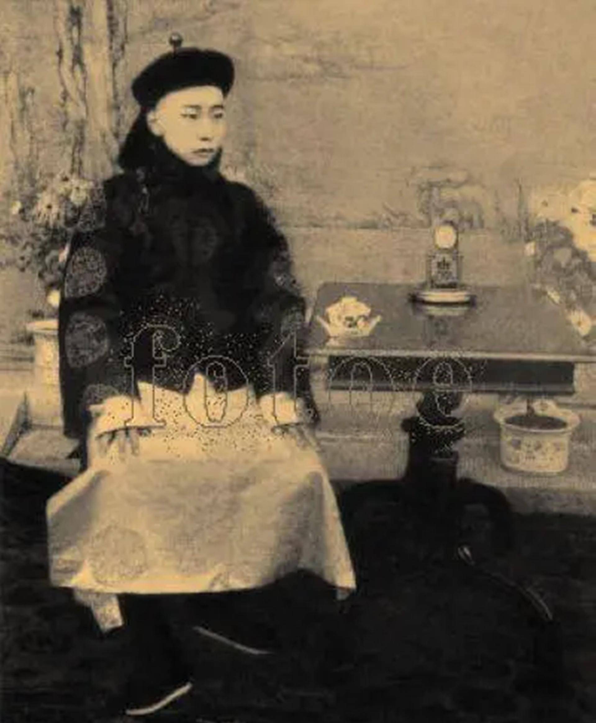 原创同治帝为何19岁突然暴毙?荒淫如此,纵欲无度,还是生活习性所致