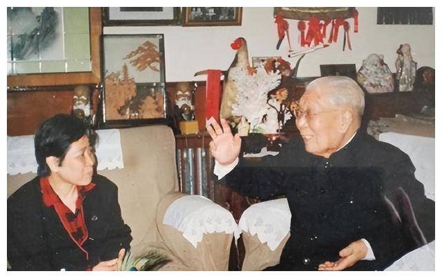 韩培信:曾主政苏州,扬州,后任江苏省委书记,政绩斐然,活97岁