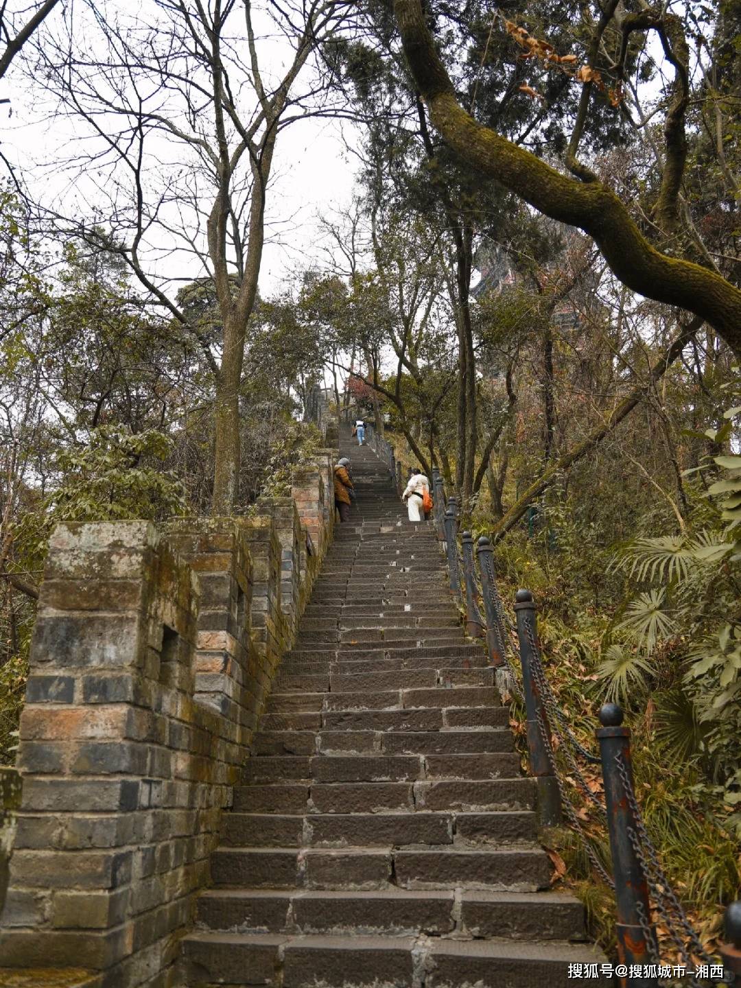 四川怎么到东山岛旅游线路 ,独一无二的旅游攻略，花费百元起！-第1张图片-旅游攻略网