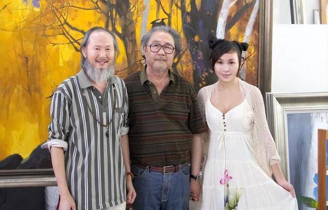 回顾:画家把女儿当人体模特,6年不让恋爱,女儿:愿为艺术献身