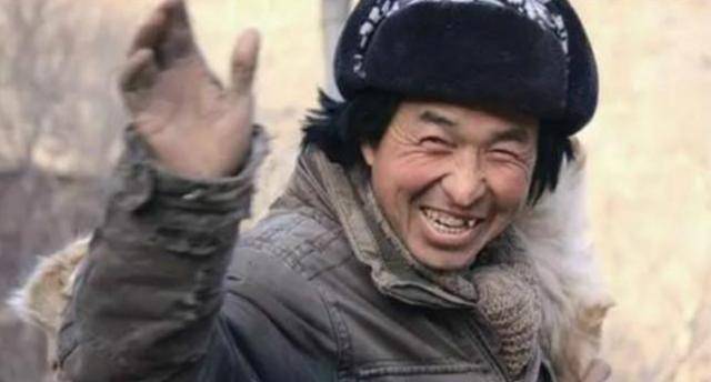 北大教授王青松:携妻遁入深山,11年花光350万积蓄,如今怎样?