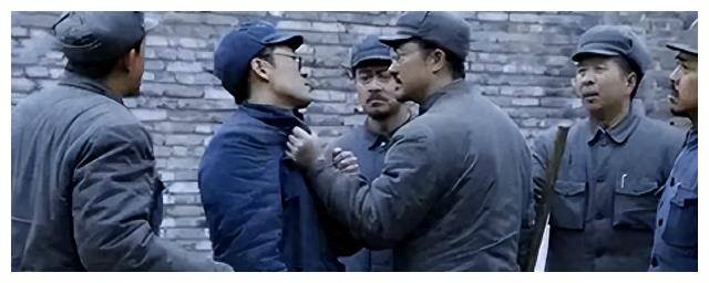 1975年周养浩获特赦,出狱后就要求去台湾:监狱里的积极都是装的_特务_头子_沈醉
