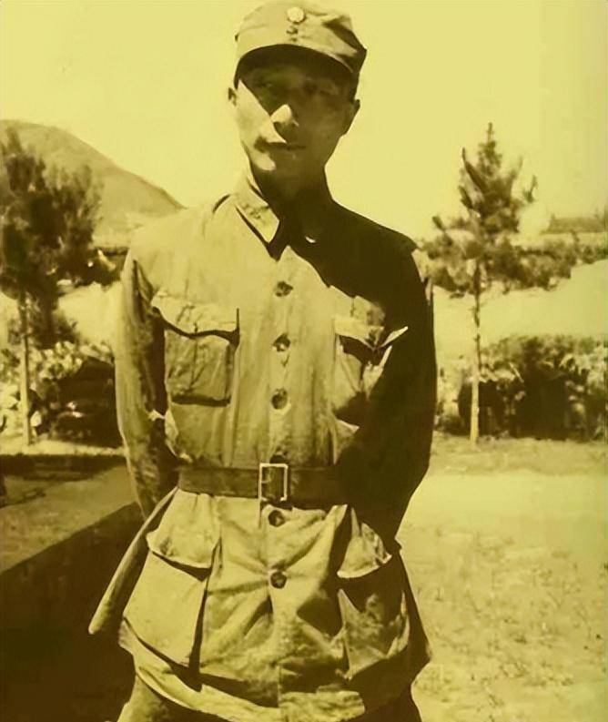 1981年,开国上将回乡问发小踪迹,知情人士:他31年前已被处决!