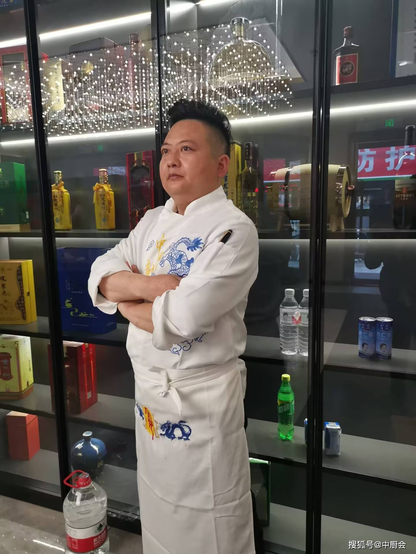 孙二龙餐饮业国家一级评委