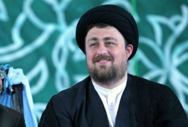 哈桑霍梅尼是霍梅尼最爱的孙子,是霍梅尼最喜欢的长子艾哈迈德所生,颇