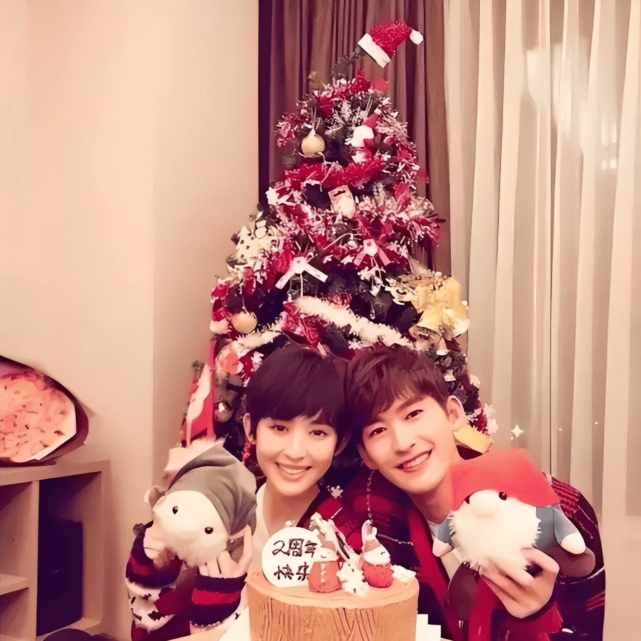 张翰和娜扎于2017年12月25日宣布,三年感情已经结束,和平分手.不清楚