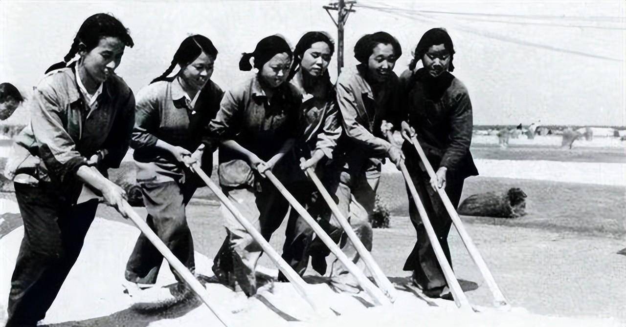 1974年女知青入厕后意外失踪,搜救40余年无果,一句证词引发猜想
