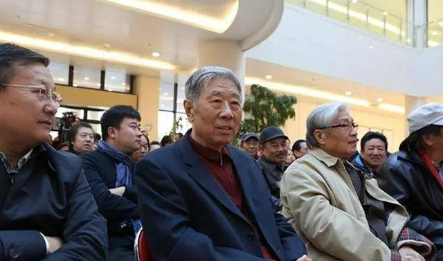 闻世震:辽宁省委原书记,主政辽宁10年,政绩斐然,享年81岁_东北_经济_成为了