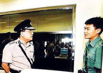香港魔警徐步高枪击案,因得不到上司认可, 金牌警察做出完美犯罪!