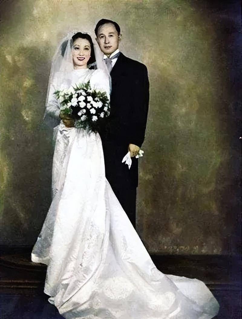 蒋英:丈夫是钱学森,学生是歌唱家李双江,她如何活成一代传奇?