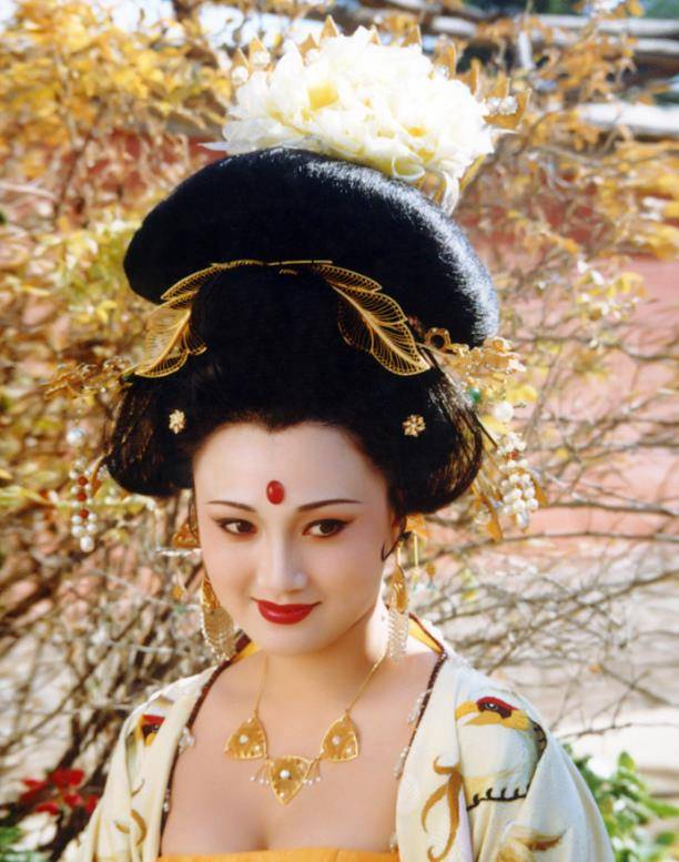 丰盈丰满的杨玉环1987