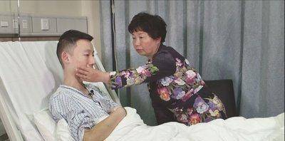 新闻1+1姚策养母视频的简单介绍