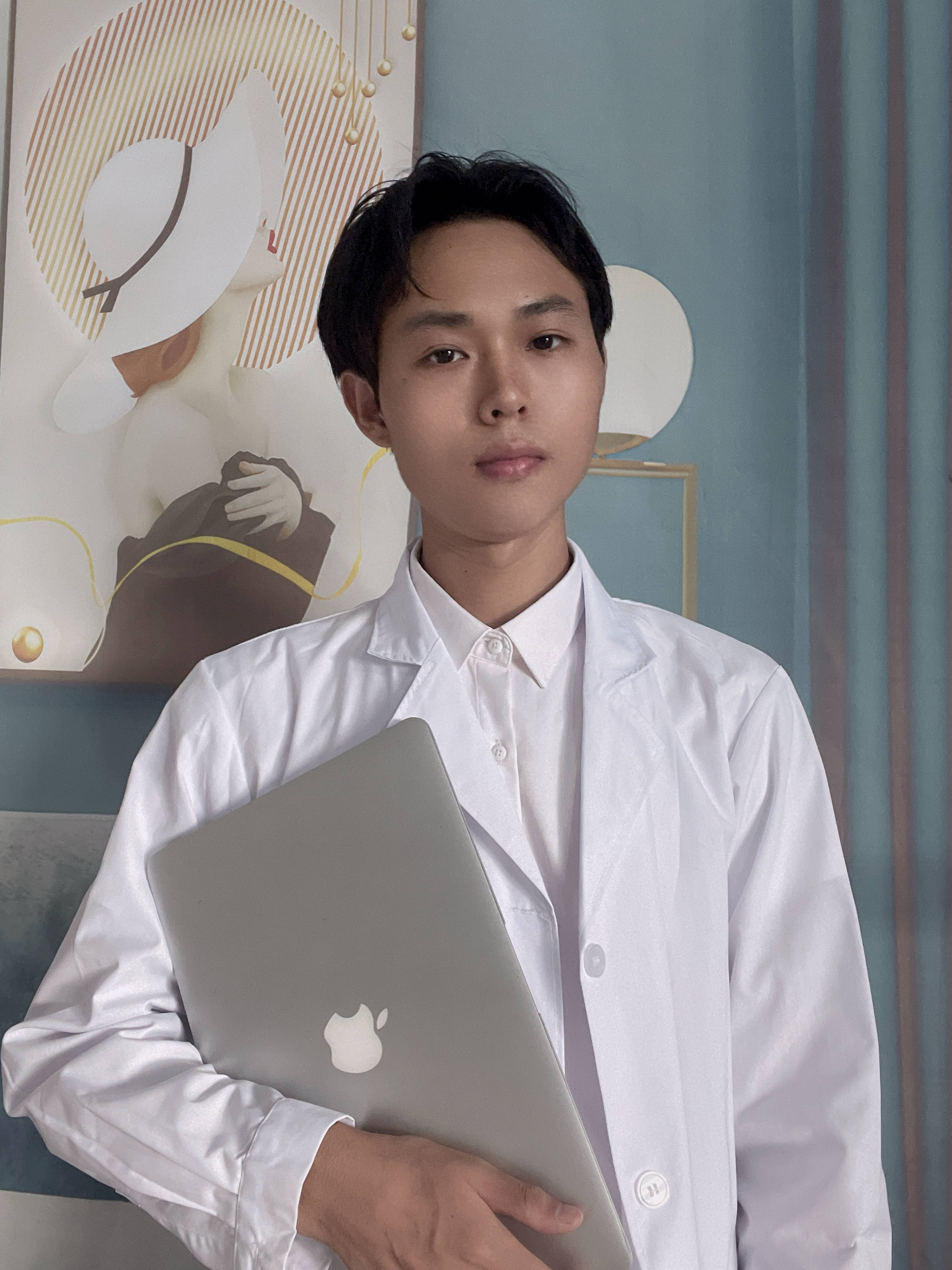 伊的家子豪老师专访