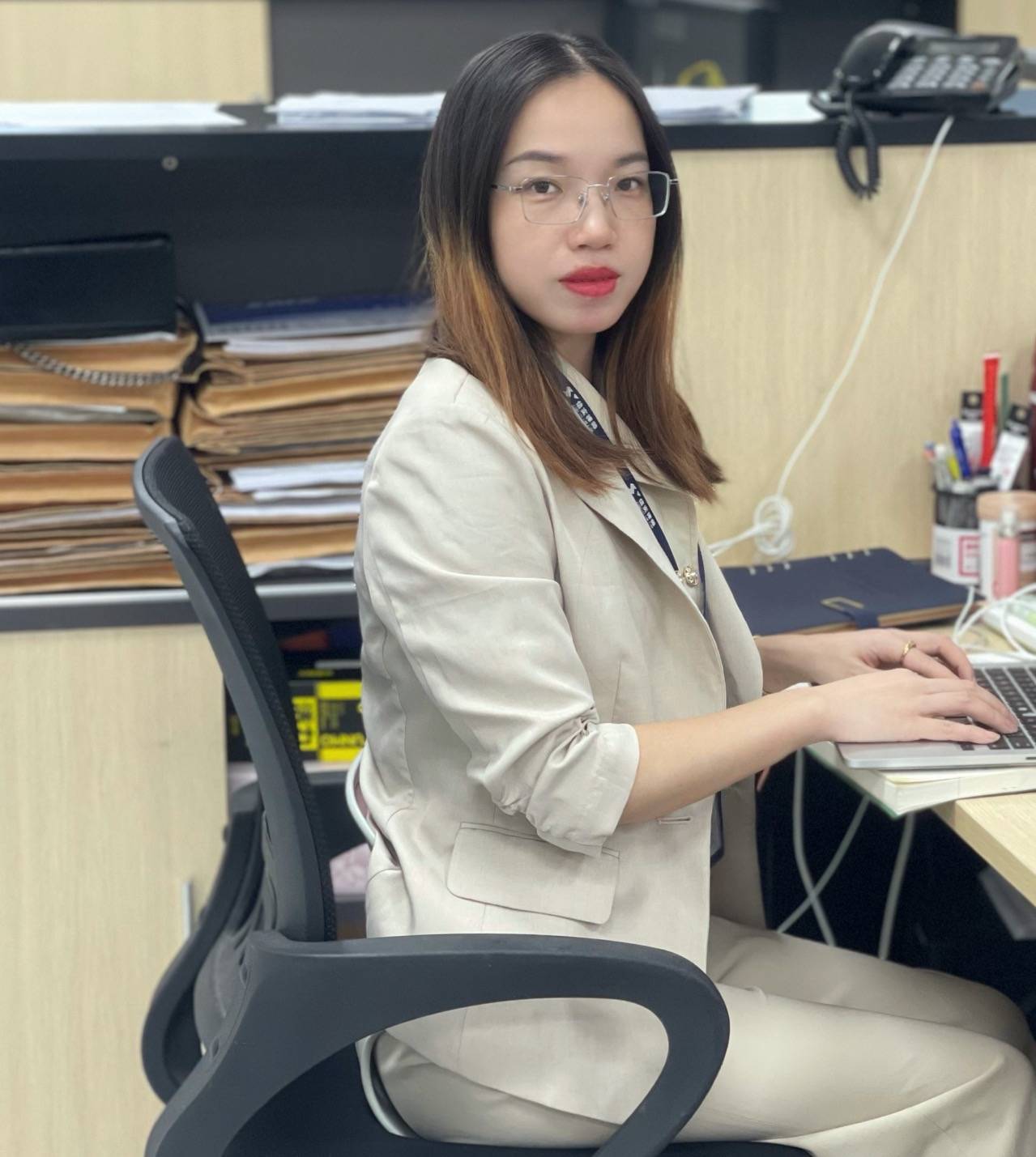 Luo Caixia在学习中引入，于20年后成为律师