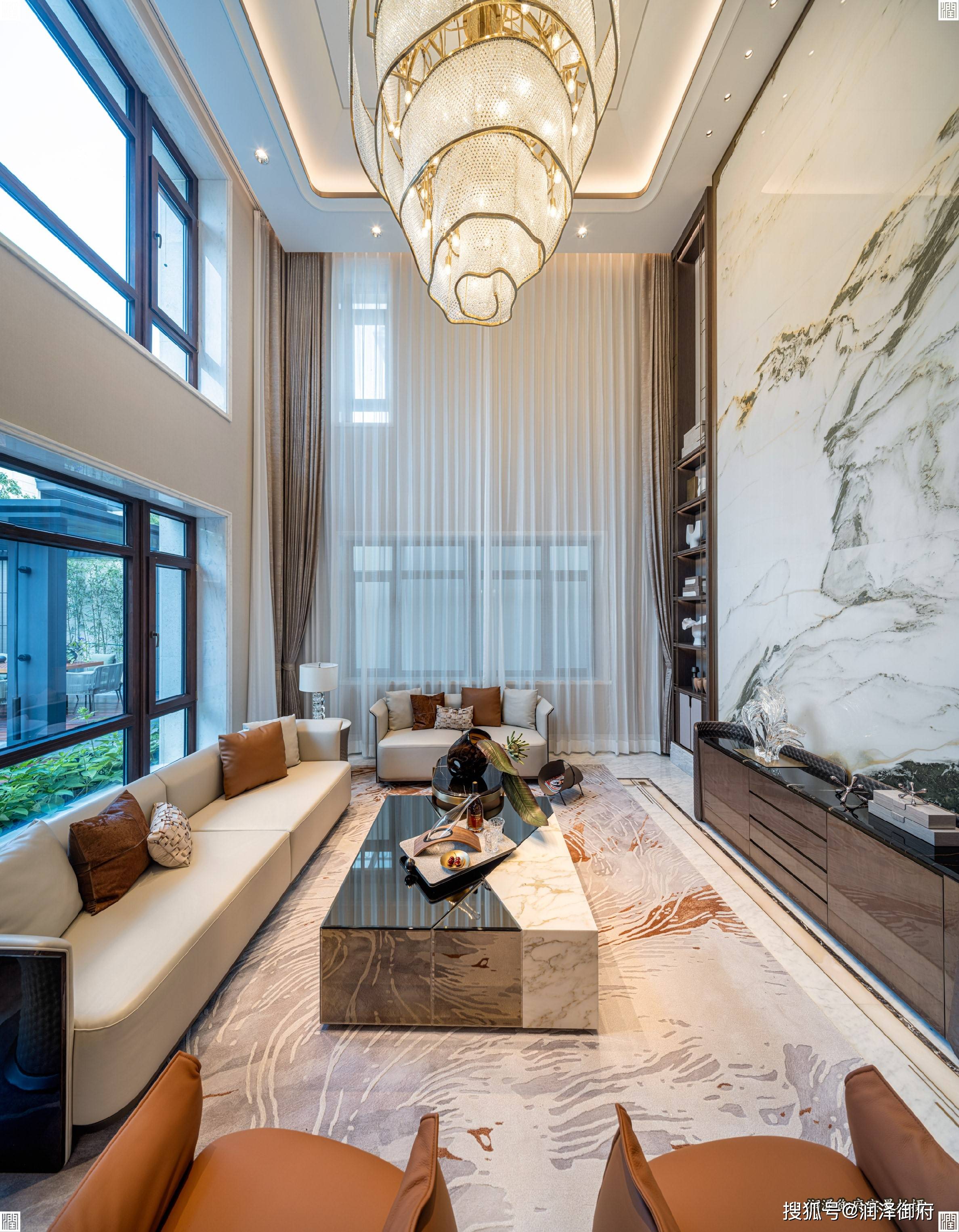 匠心砺行 鼎新致远 润泽御府劳动节寄语