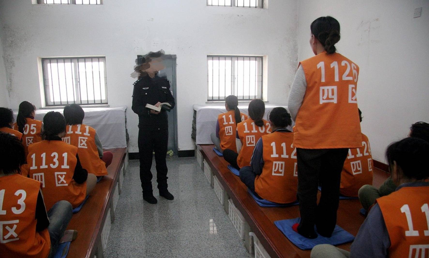 案件在侦查阶段可以写信给在押人员吗?