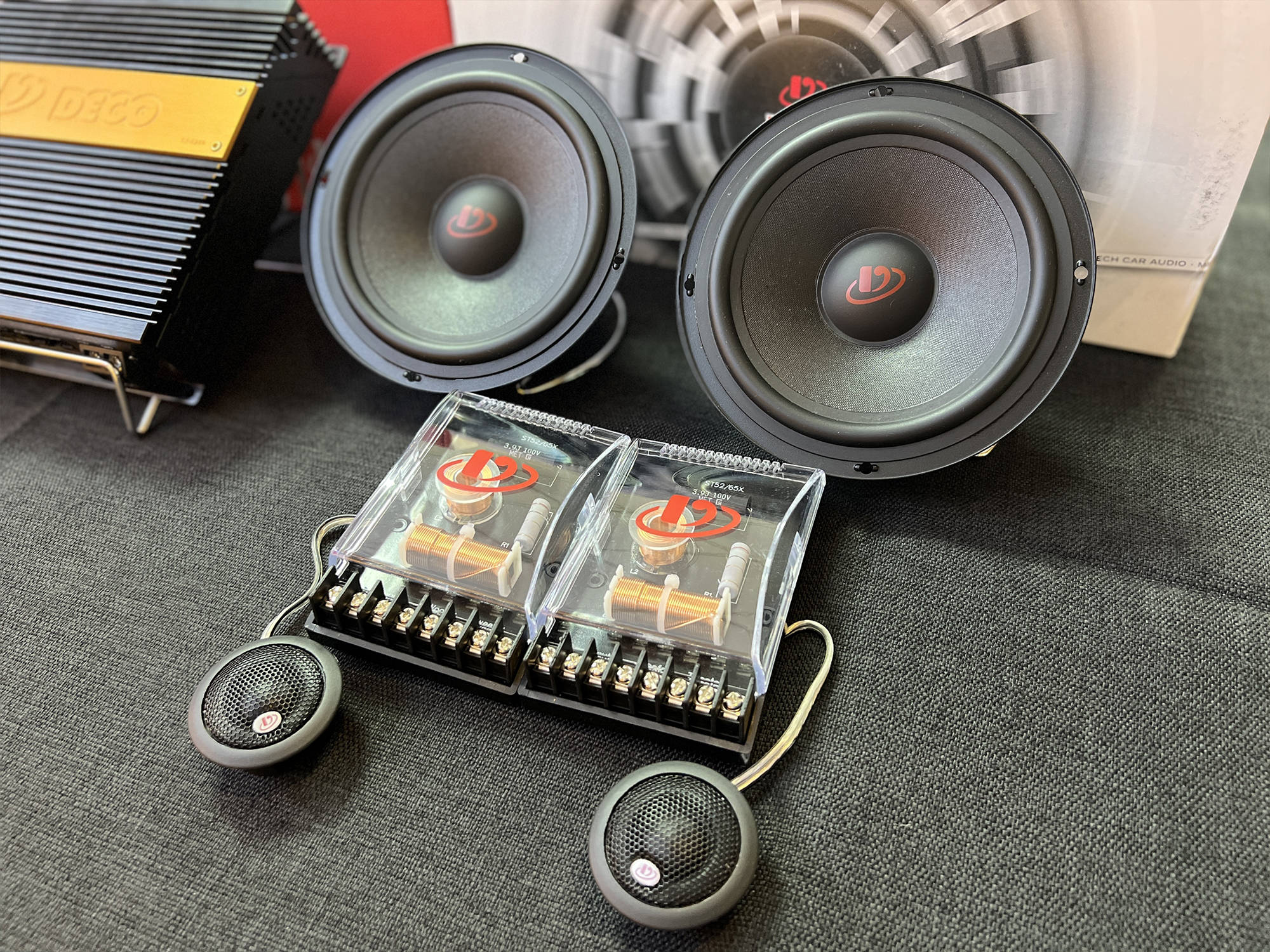 音乐与旅程的共鸣本田缤智汽车音响改装埃曼德高6喇叭方案