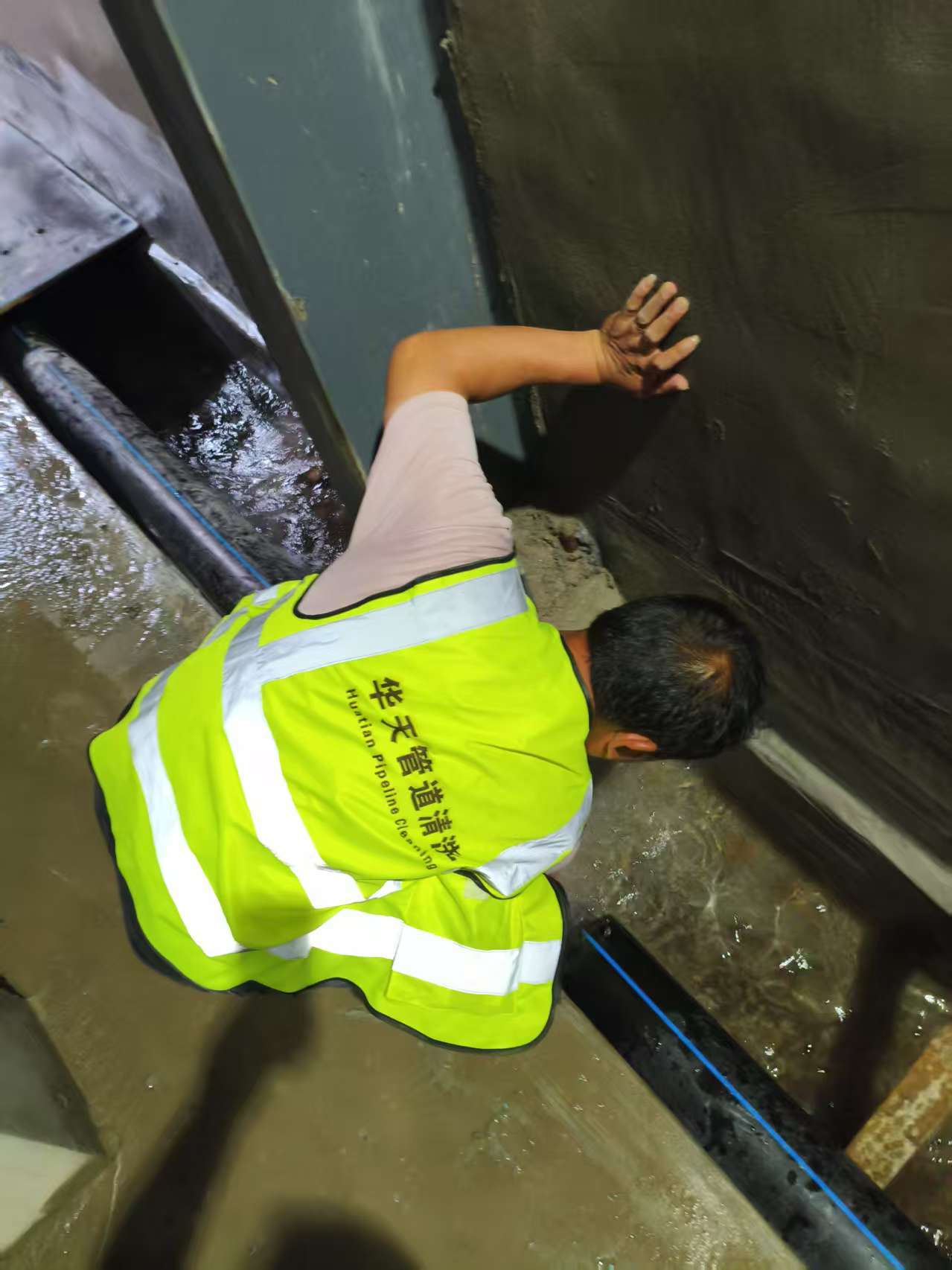 以石家庄某老旧社区供水管网改造为例,该片区因管道