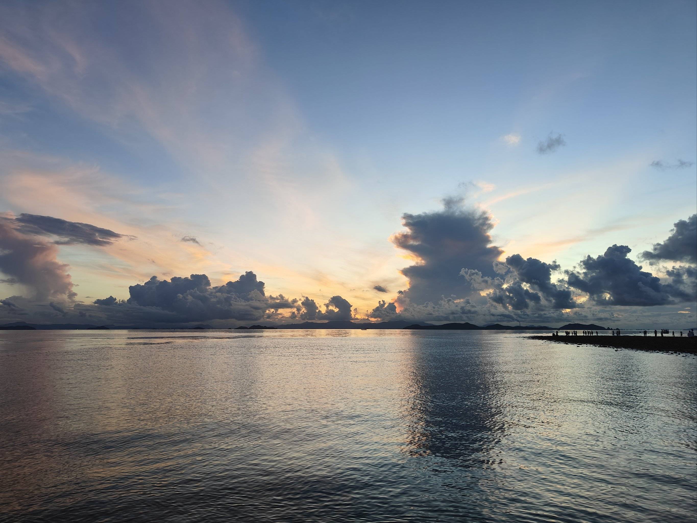 服务器电源选购误区：80Plus认证真的足够吗？