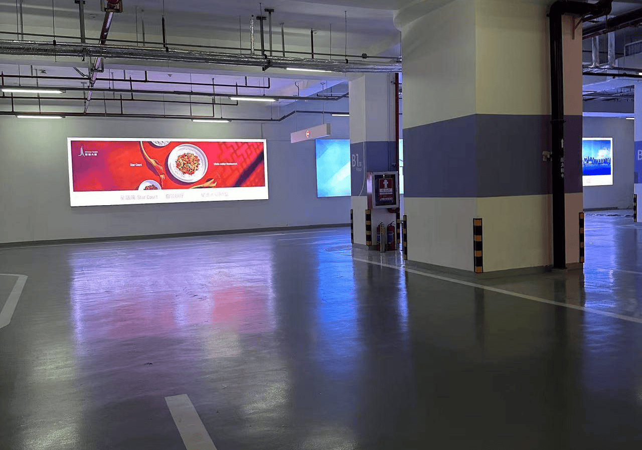 深圳星通大厦停车场led灯箱广告投放优势解析