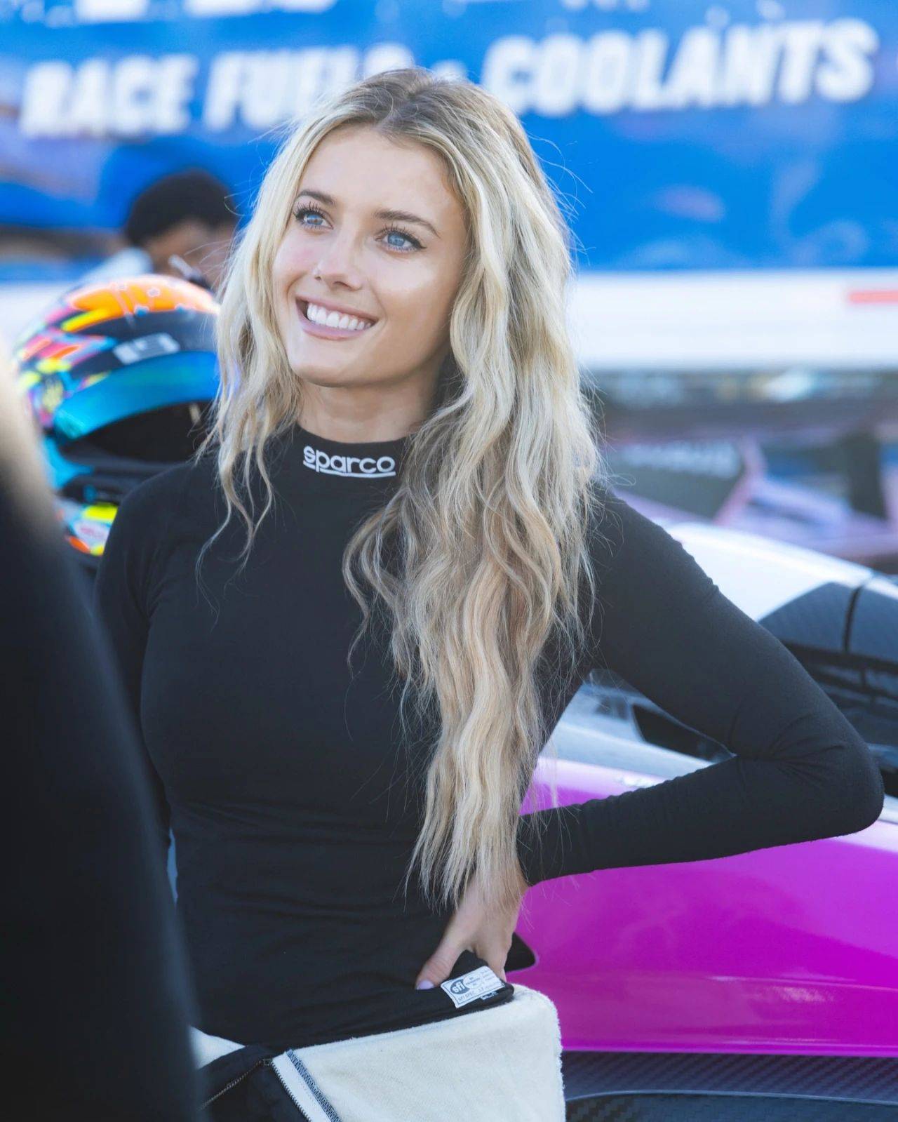 Lindsay Brewer：赛车界的女性力量与速度传奇