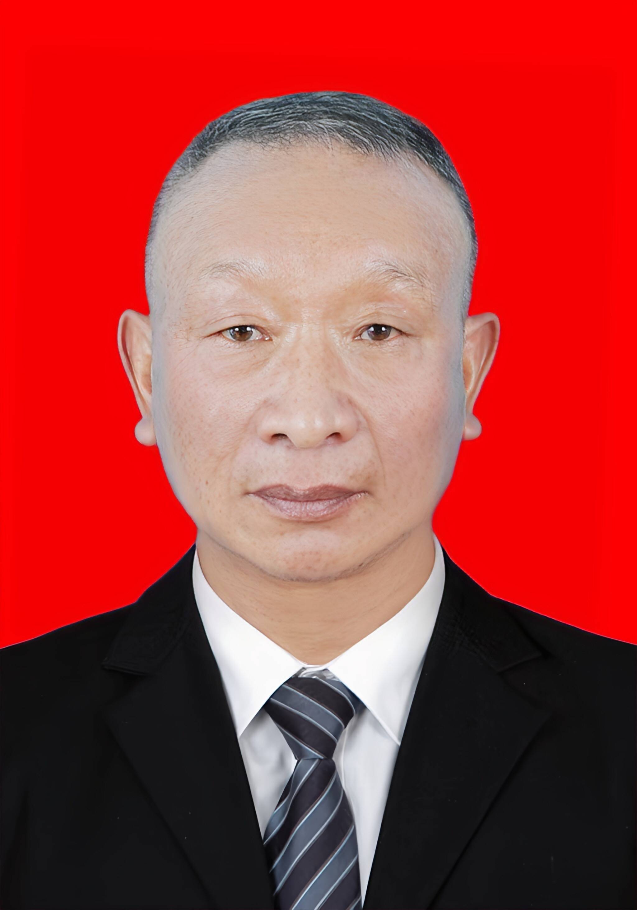 杨海德:四十四载育桃李,一生笔墨绽芳华