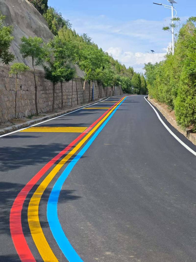 2025 年内蒙古道路标线厂家最新推荐榜:热熔标线 / 双组份喷涂标线