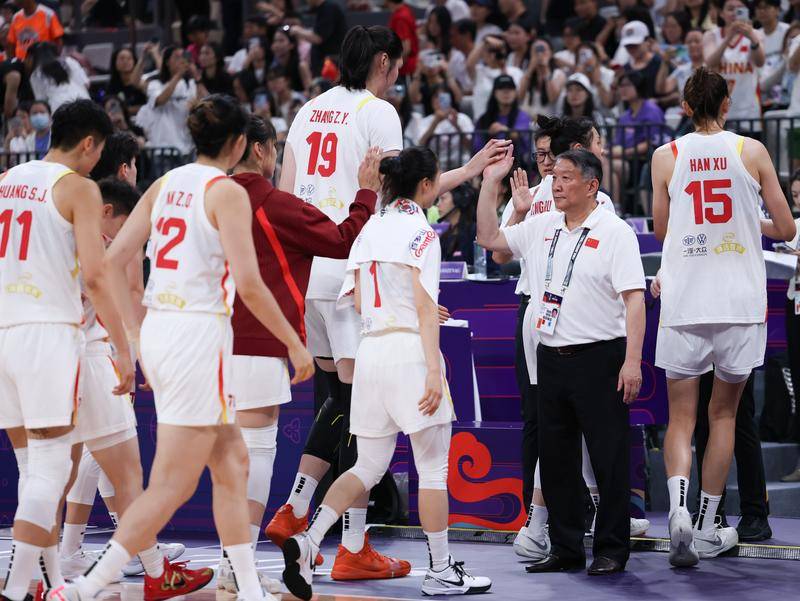 因造谣中国女篮教练员压榨运动员 两名男子被刑拘