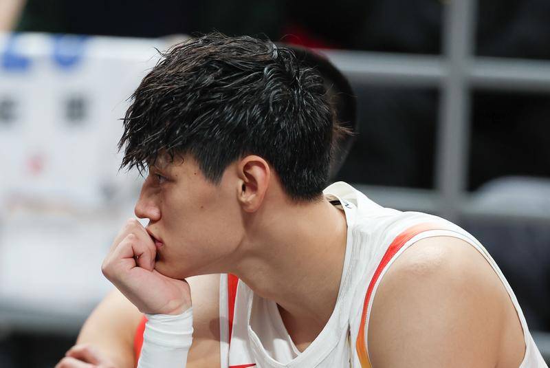 曝曾凡博仍无法为北京队出战 相关手续还没有办完