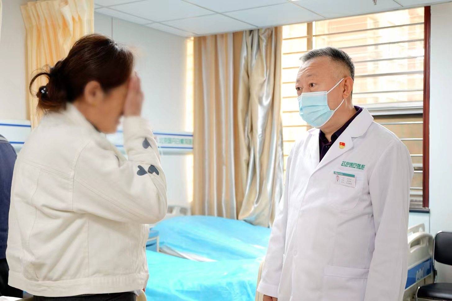 白癜风医生祃开芬：白癜风与伤口处理，避免外伤诱发同形反应