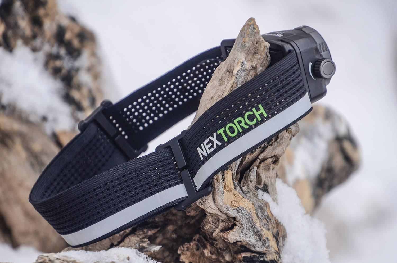 消解夜色里的不安与不便,重新定义实用照明:纳丽德 eStar头灯