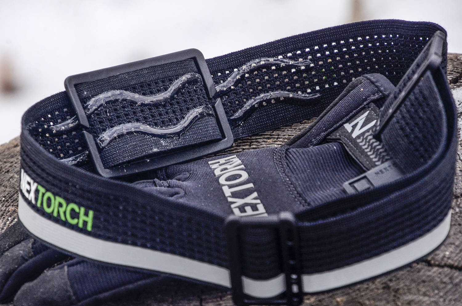 消解夜色里的不安与不便,重新定义实用照明:纳丽德 eStar头灯