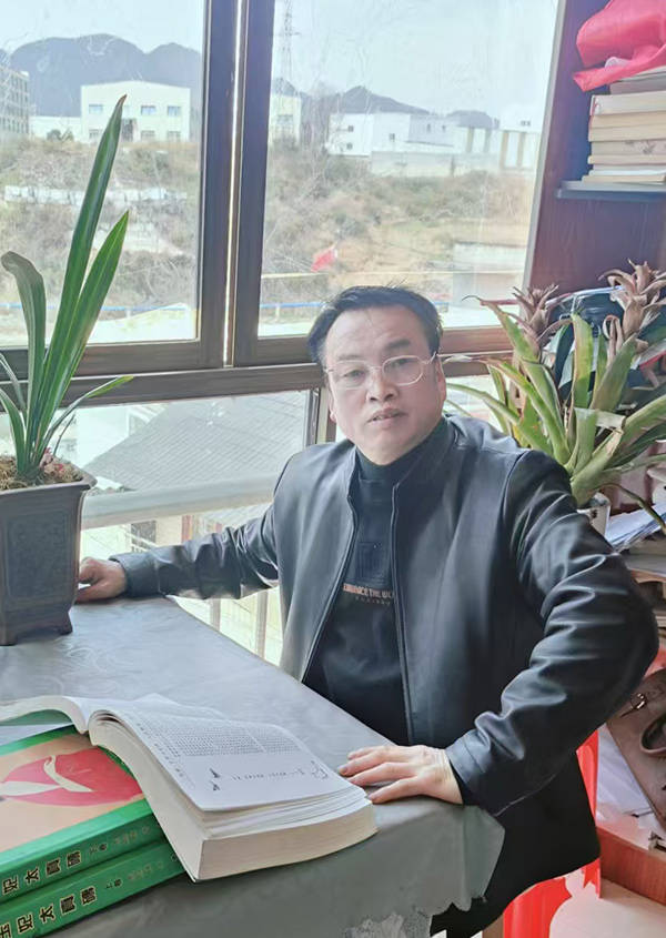 艺术家冯树发【中国极具收藏潜力价值书法家】作品鉴赏