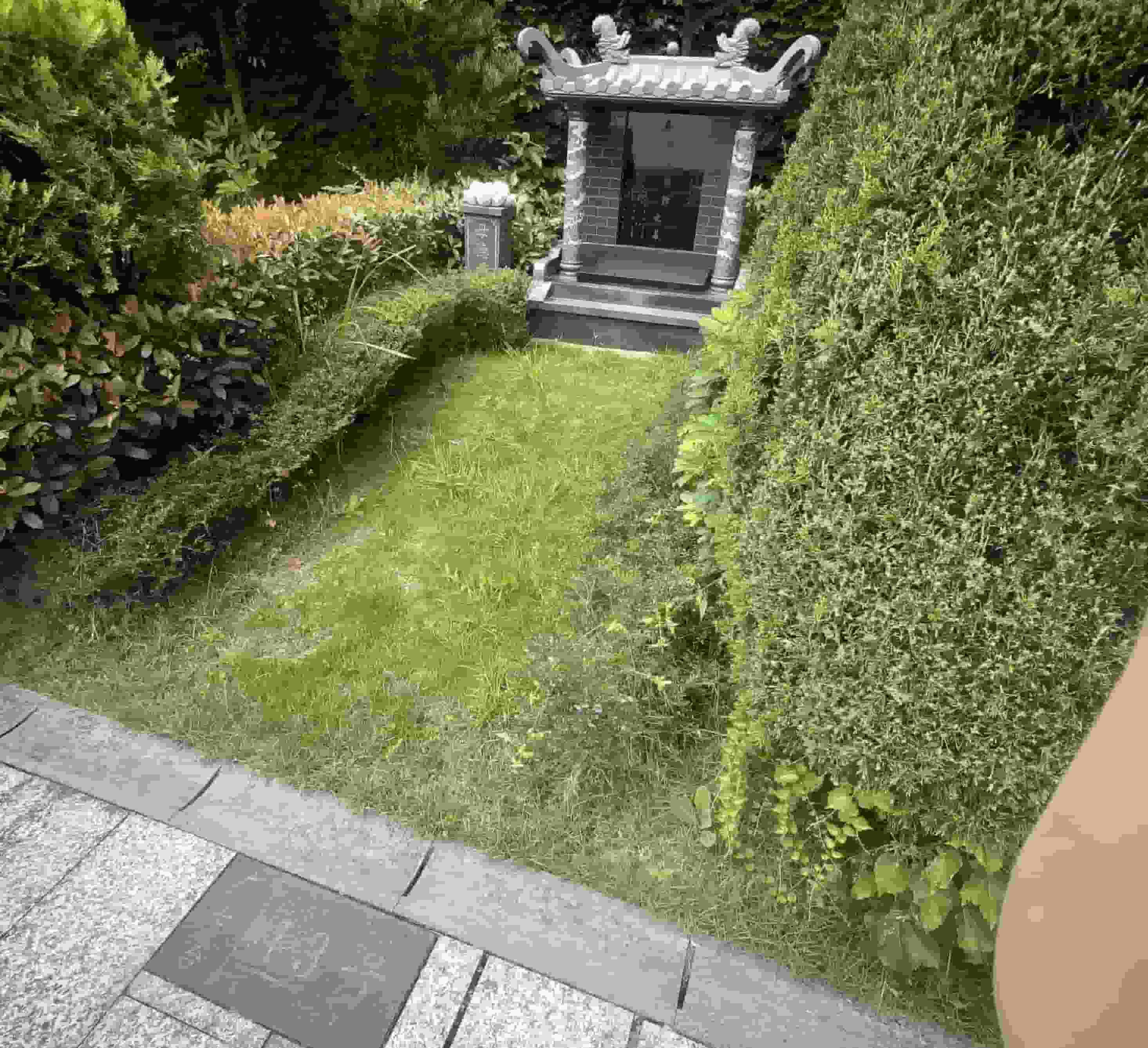 红枫艺术陵园公墓咨询电话是多少？