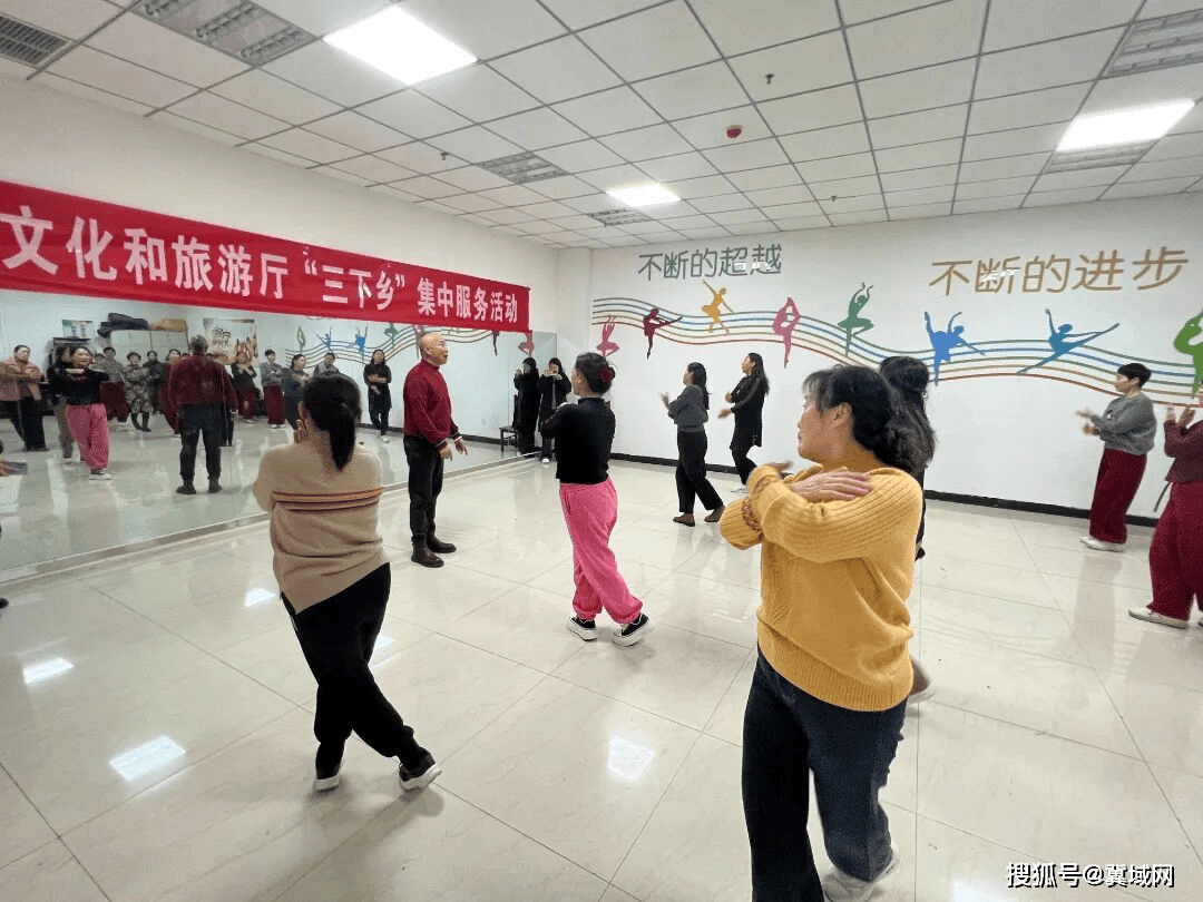 河北省群众艺术馆赴邱县开展 “三下乡”集中服务活动