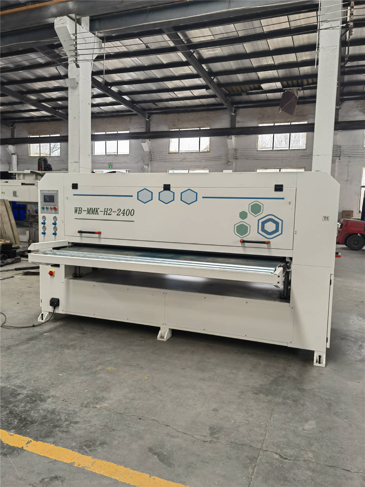 木工圆棒砂光机 小型木工砂光机使用流程