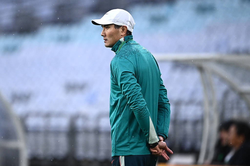 干净利落！邵式国足攻防进步巨大 张玉宁坐稳本土第一中锋