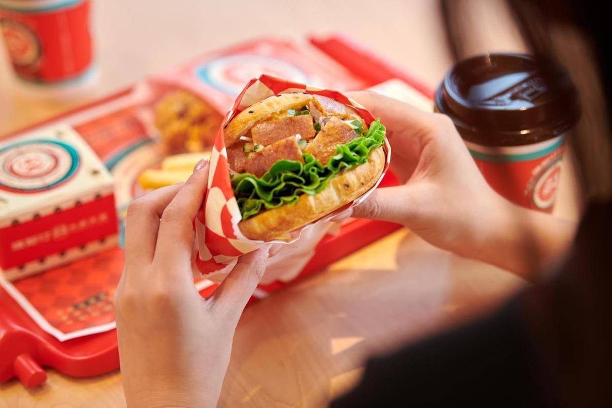 「县城霸主」好想来们攻入五环内,只能「收割」小学生?-锋巢网