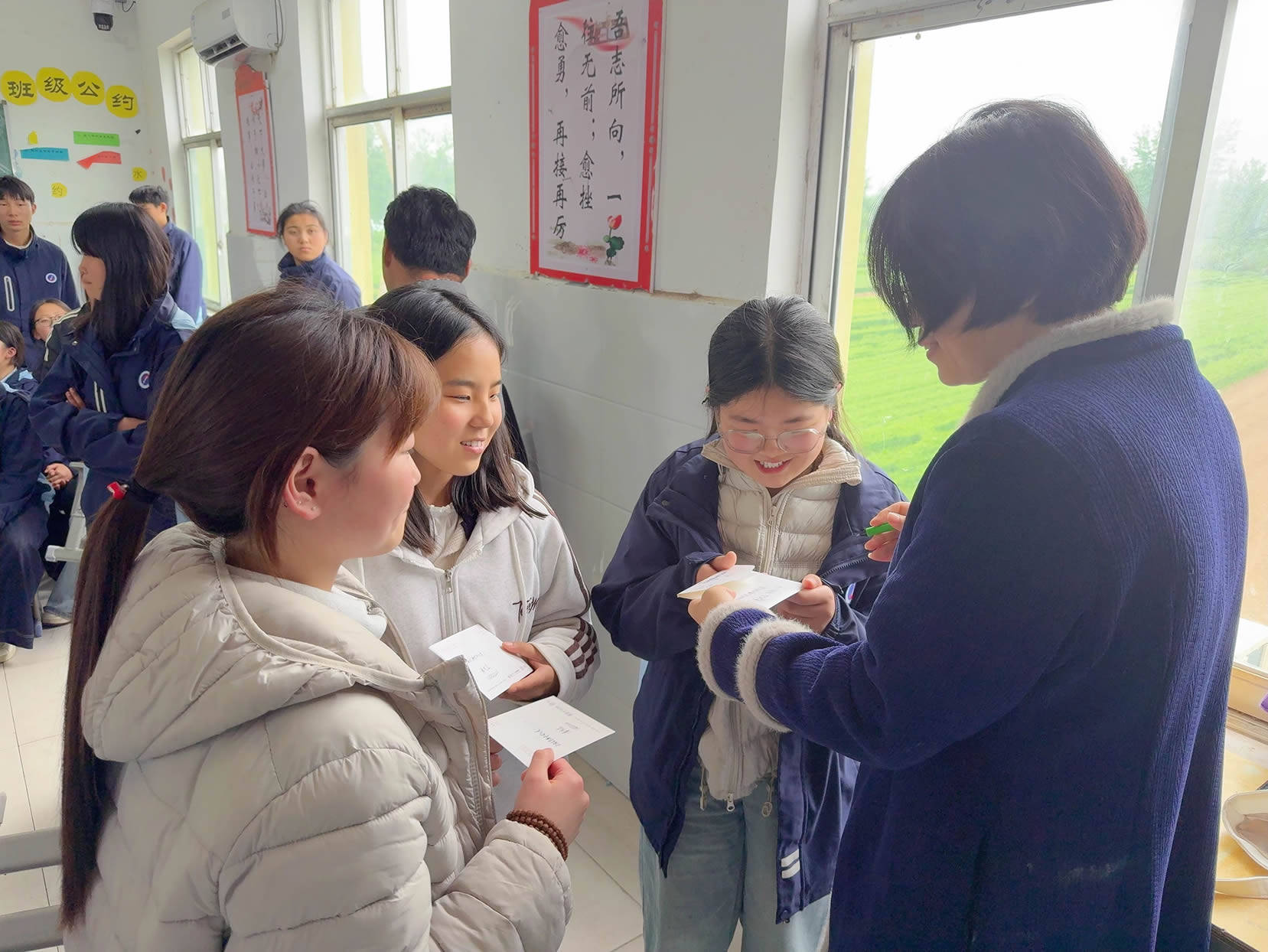 7青少年心理专家潘新凌.jpg